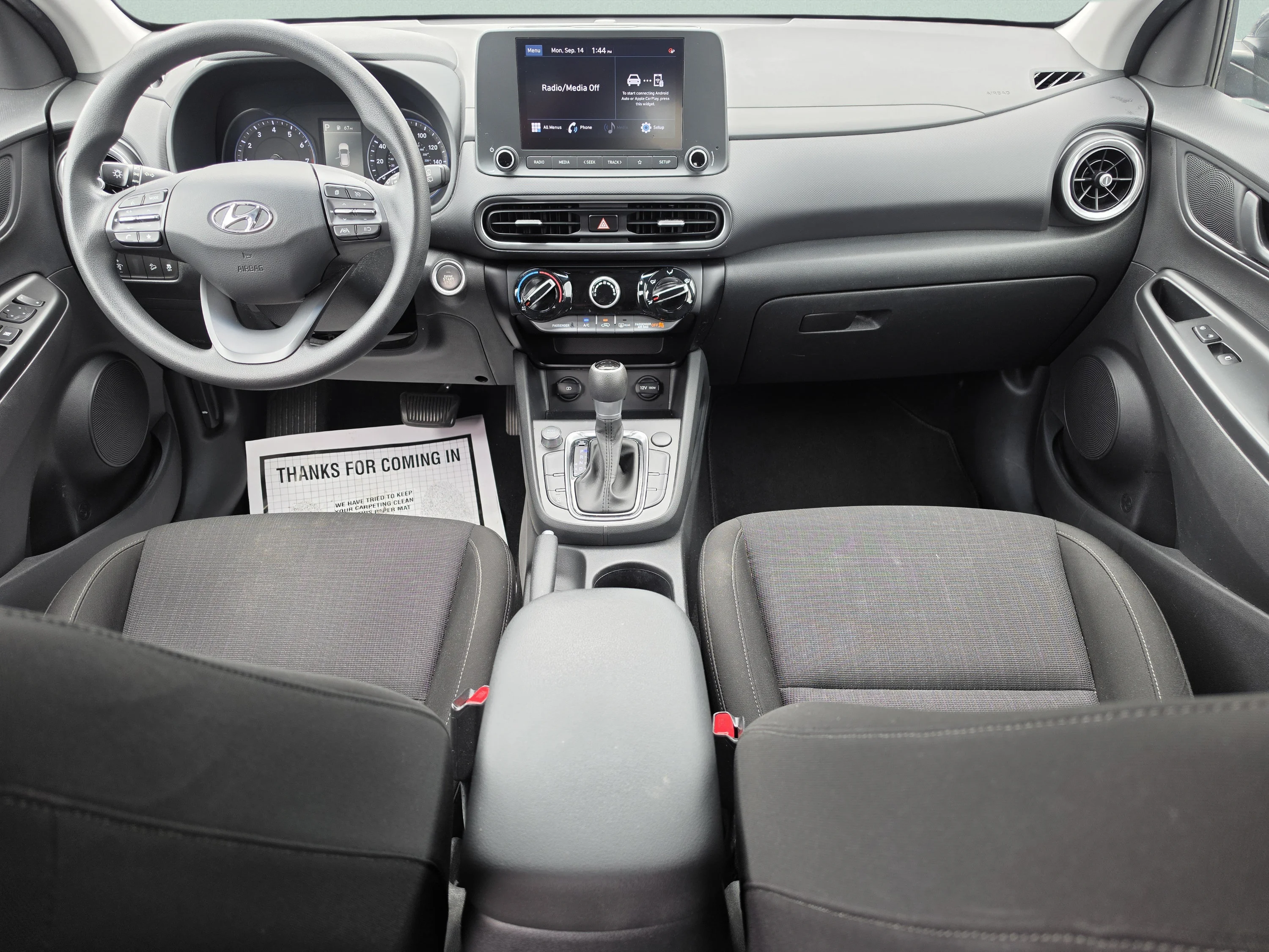 Used 2022 Thunder Gray Hyundai SEL image 17