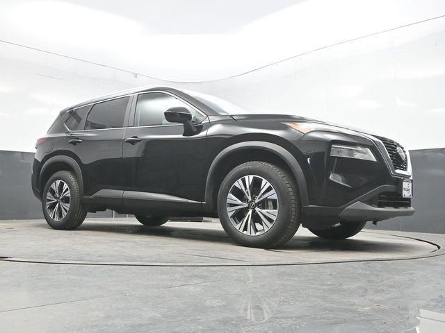 Used 2023 Black Nissan SV image 26