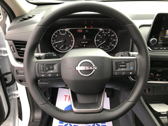 New 2026 Everest White Pearl Tricoat Nissan SV image 12