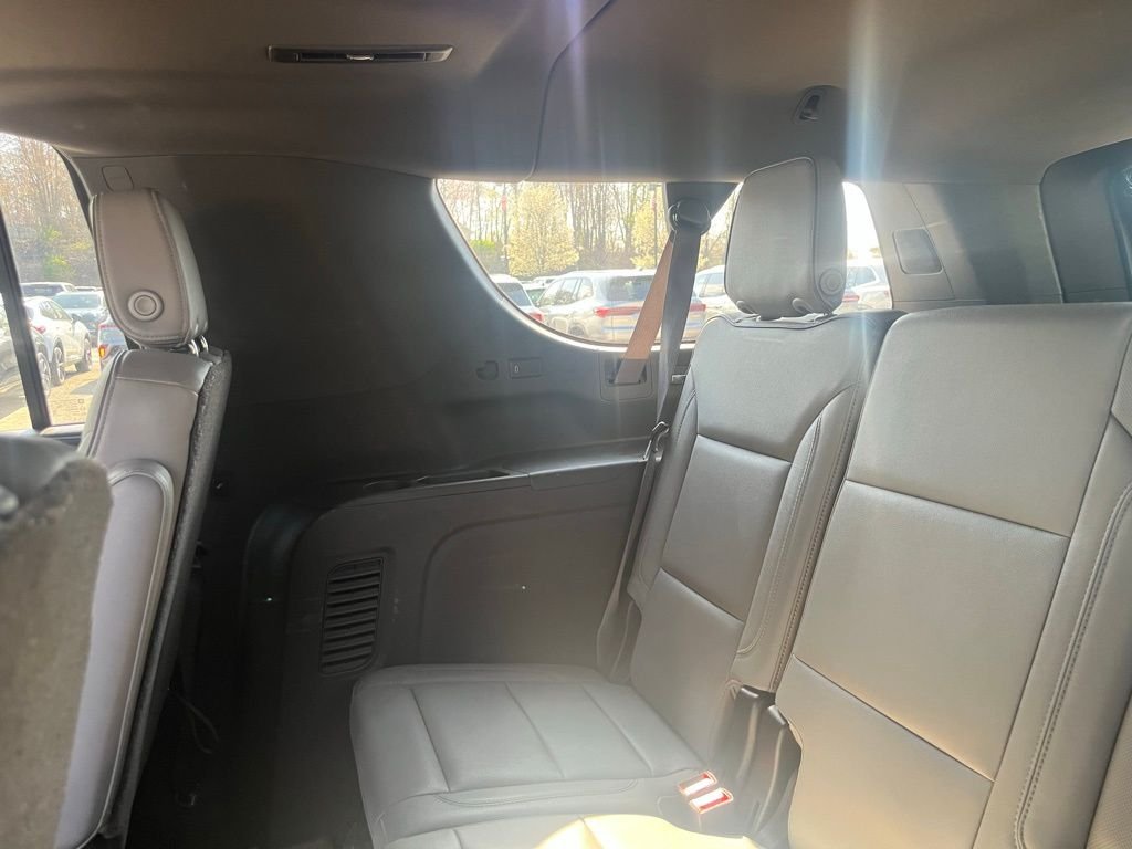 Used 2021 White Frost GMC SLT image 27