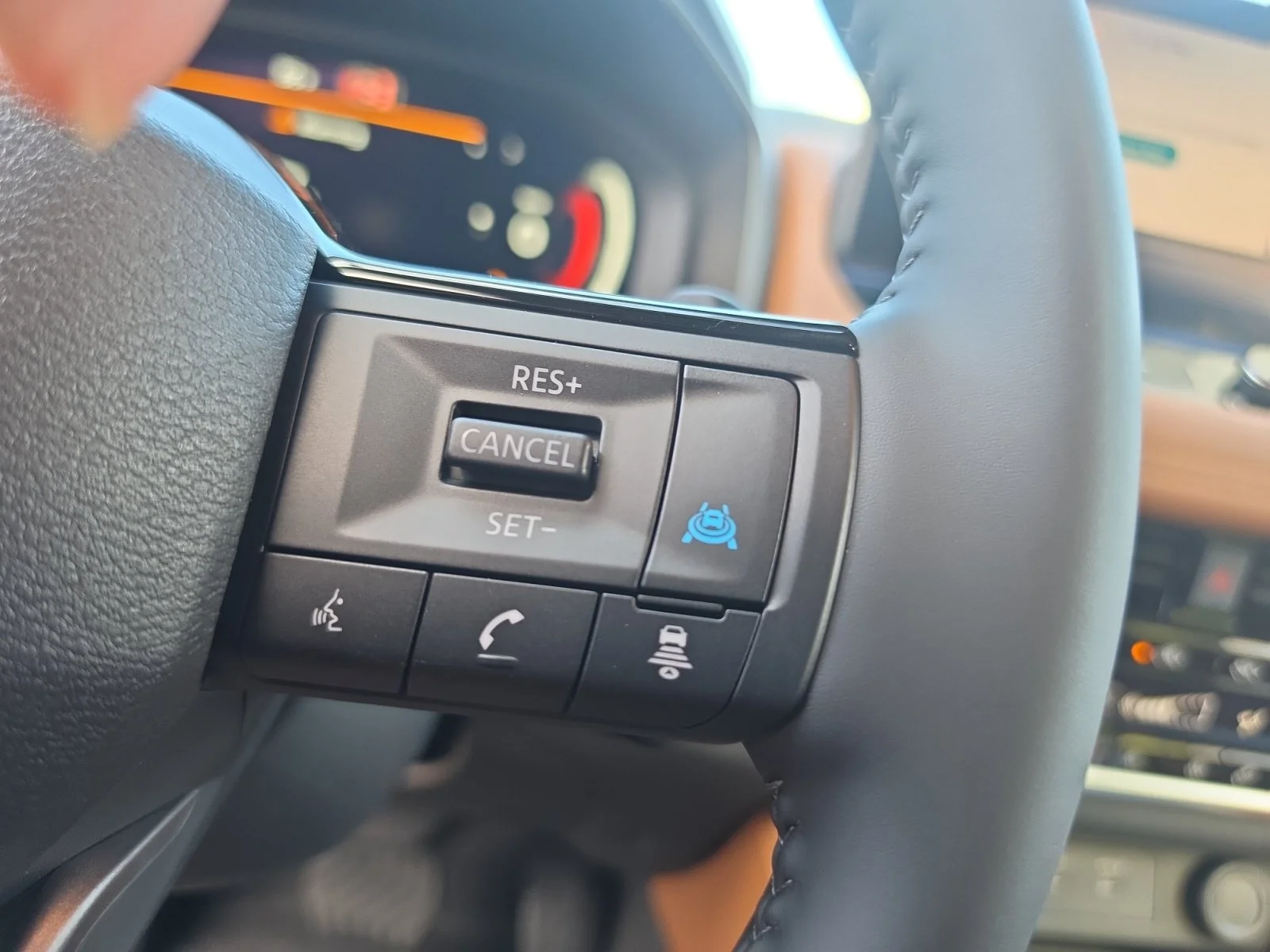 New 2026 Scarlet Ember Tintcoat Nissan Platinum image 12