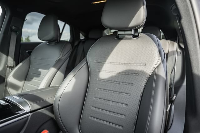 New 2027 Black Mercedes-Benz GLC 300 Coupe image 79