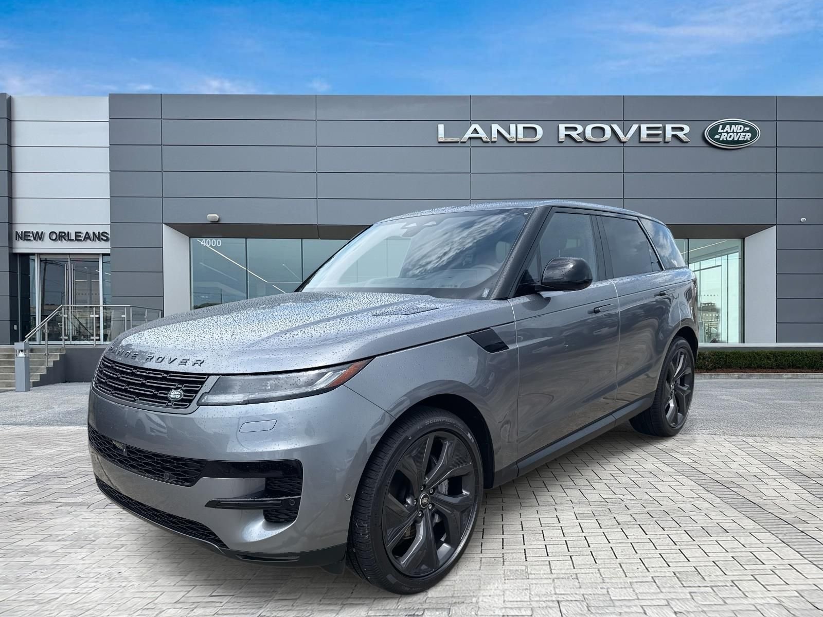 2025 Land Rover Range Rover Sport SE