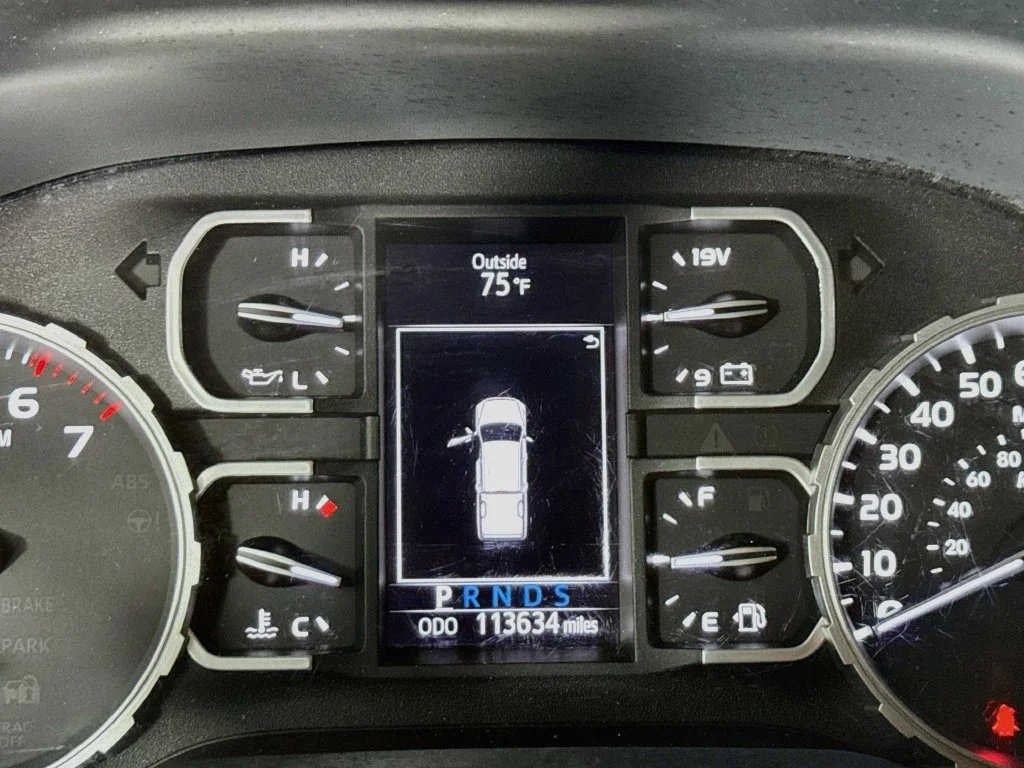 Used 2018 Black Toyota SR5 image 14