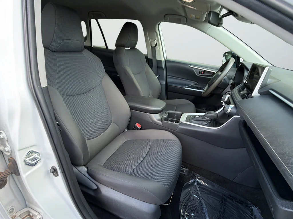 Used 2024 White Toyota LE image 26