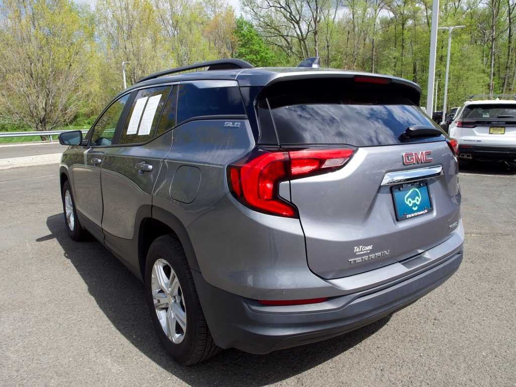 Used 2021 Satin Steel Metallic GMC SLE image 8