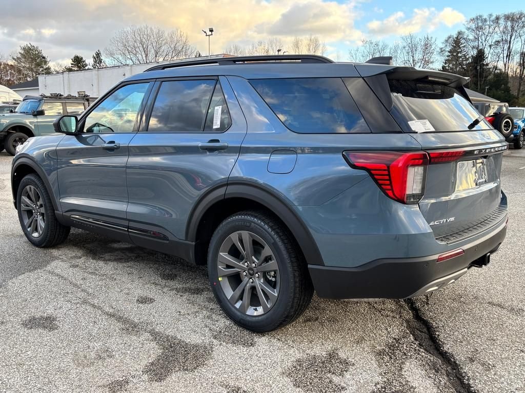 New 2026 Vapor Blue Metallic Ford Active image 5