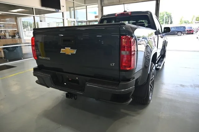 Used 2019 SHADOW GRAY METALLIC Chevrolet 2WD LT image 5
