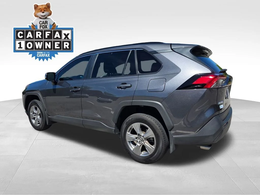 Used 2025 Gray Toyota XLE image 5