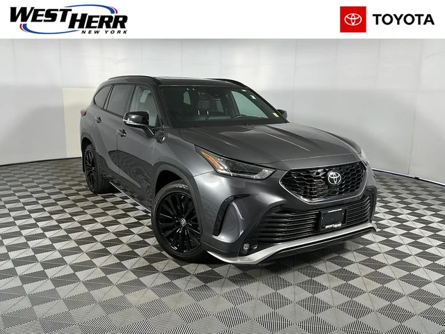 2023 Toyota Highlander XSE