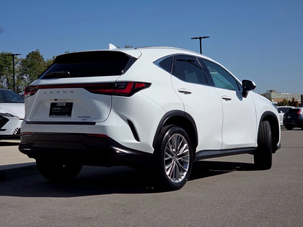 Certified Used 2026 Ultra White Lexus 350h Premium image 29