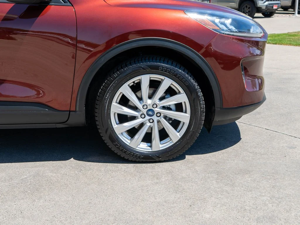 Used 2021 Brown Ford SE image 37