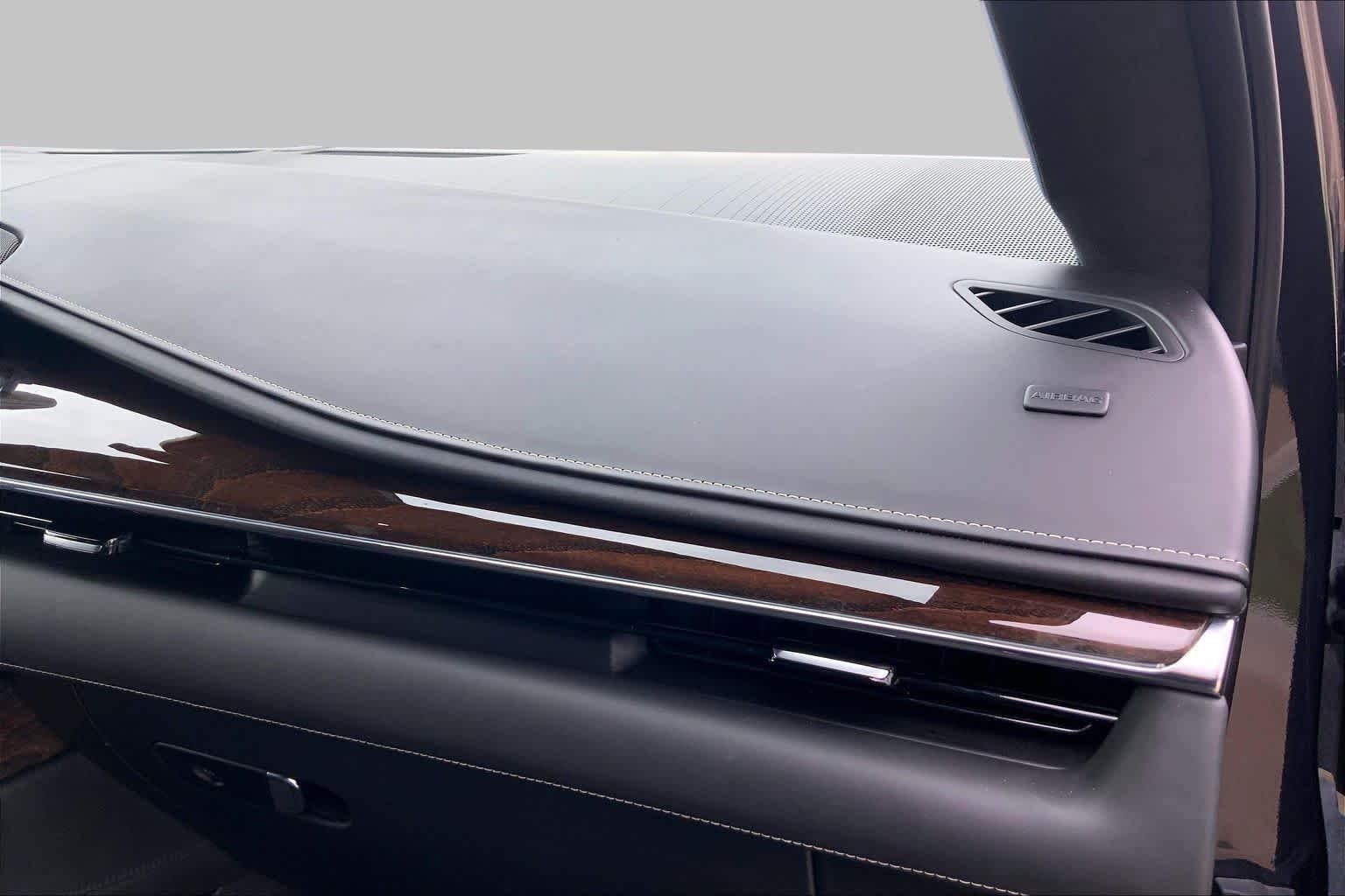 Used 2022 Galactic Gray Metallic Cadillac Sport Platinum image 19