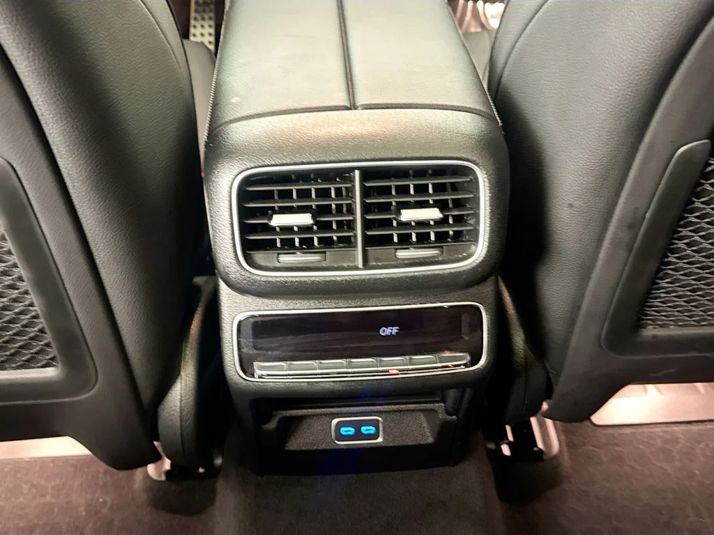 Used 2025 White Mercedes-Benz GLS 450 image 25
