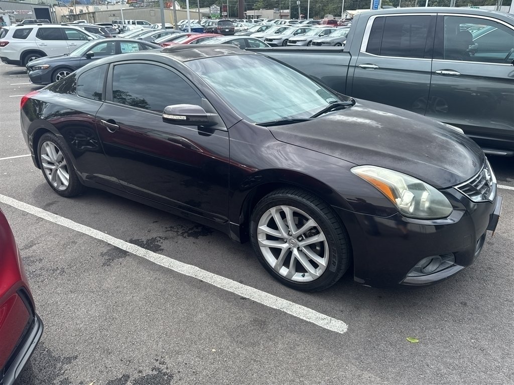 2011 Nissan Altima SR
