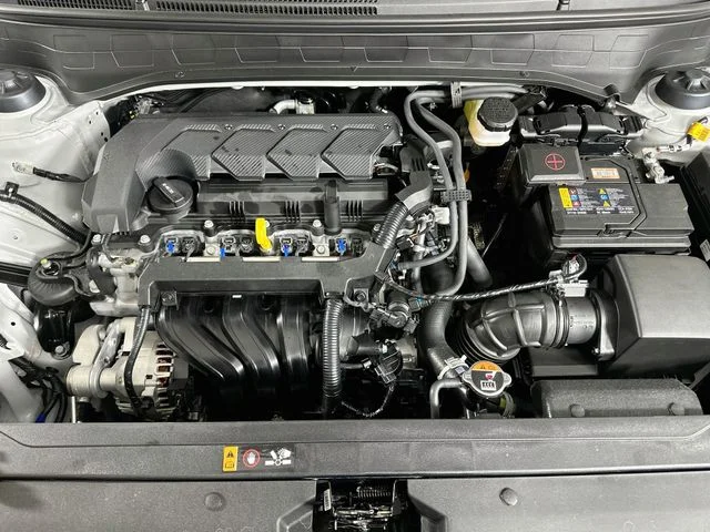 New 2026 Silver Hyundai SEL image 21