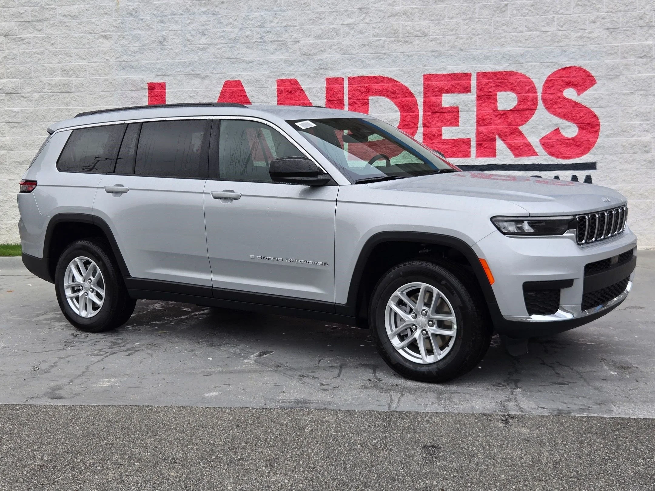 2026 Jeep Grand Cherokee L Laredo