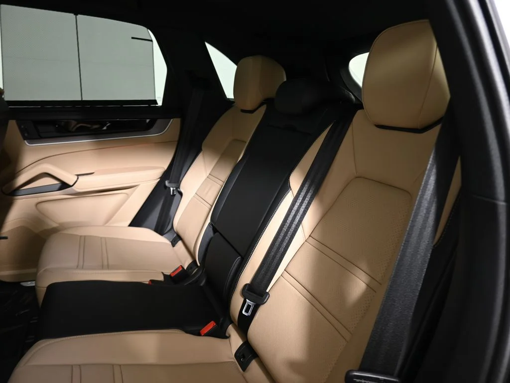2026 Porsche Cayenne Base - Photo 36