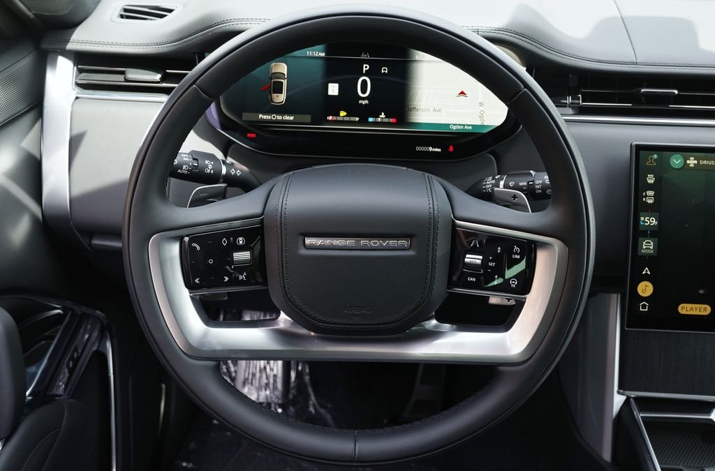 New 2026 Santorini Black Land Rover SE image 18