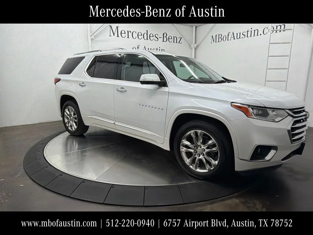 Used 2019 Beige Chevrolet High Country image 1