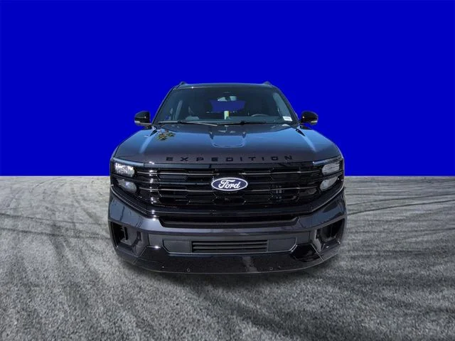 New 2027 Dark Matter Gray Metallic Ford Platinum image 9