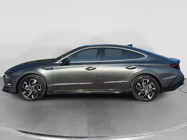 Certified Used 2025 Gray Hyundai SEL image 7