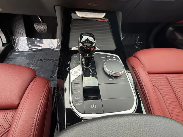Certified Used 2023 Black Sapphire Metallic BMW xDrive30i image 20