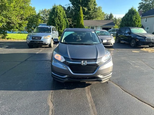 Used 2018  Honda LX image 2