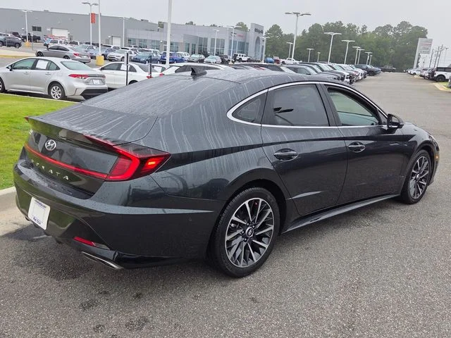 Used 2022 Gray Hyundai Limited image 13