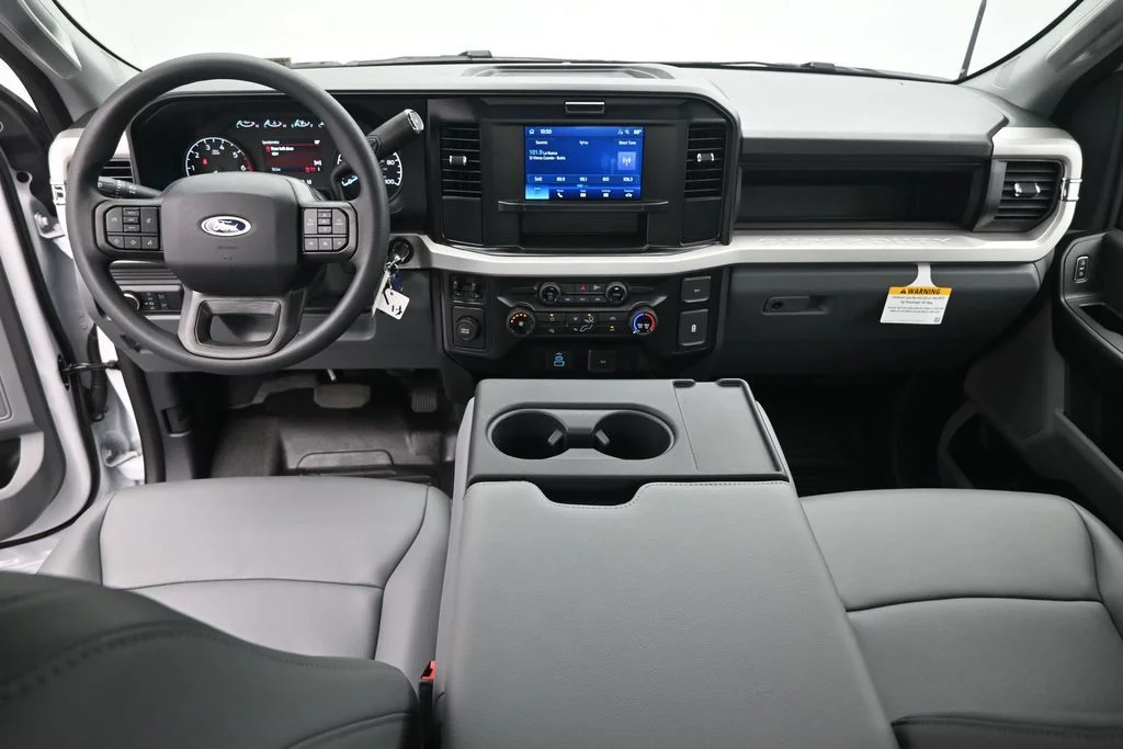 New 2026 Oxford White Ford XL image 18