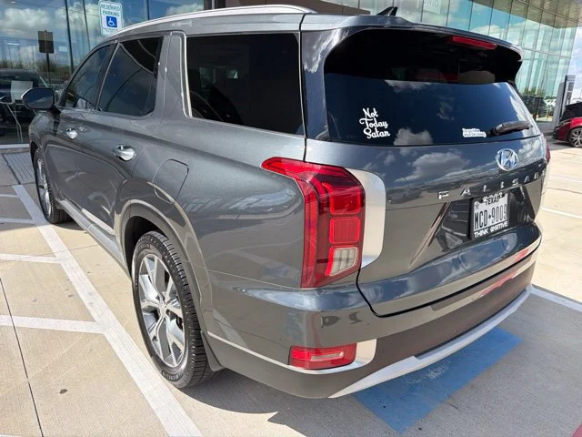 Used 2020 Rainforest Hyundai SEL image 3