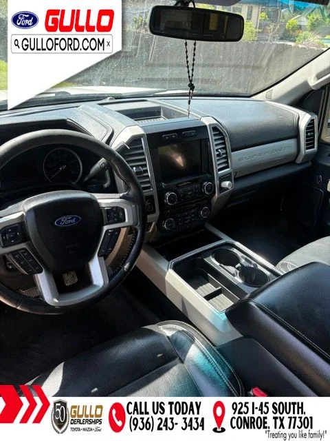 Used 2017 White Platinum Tri-Coat Metallic Ford Lariat image 9