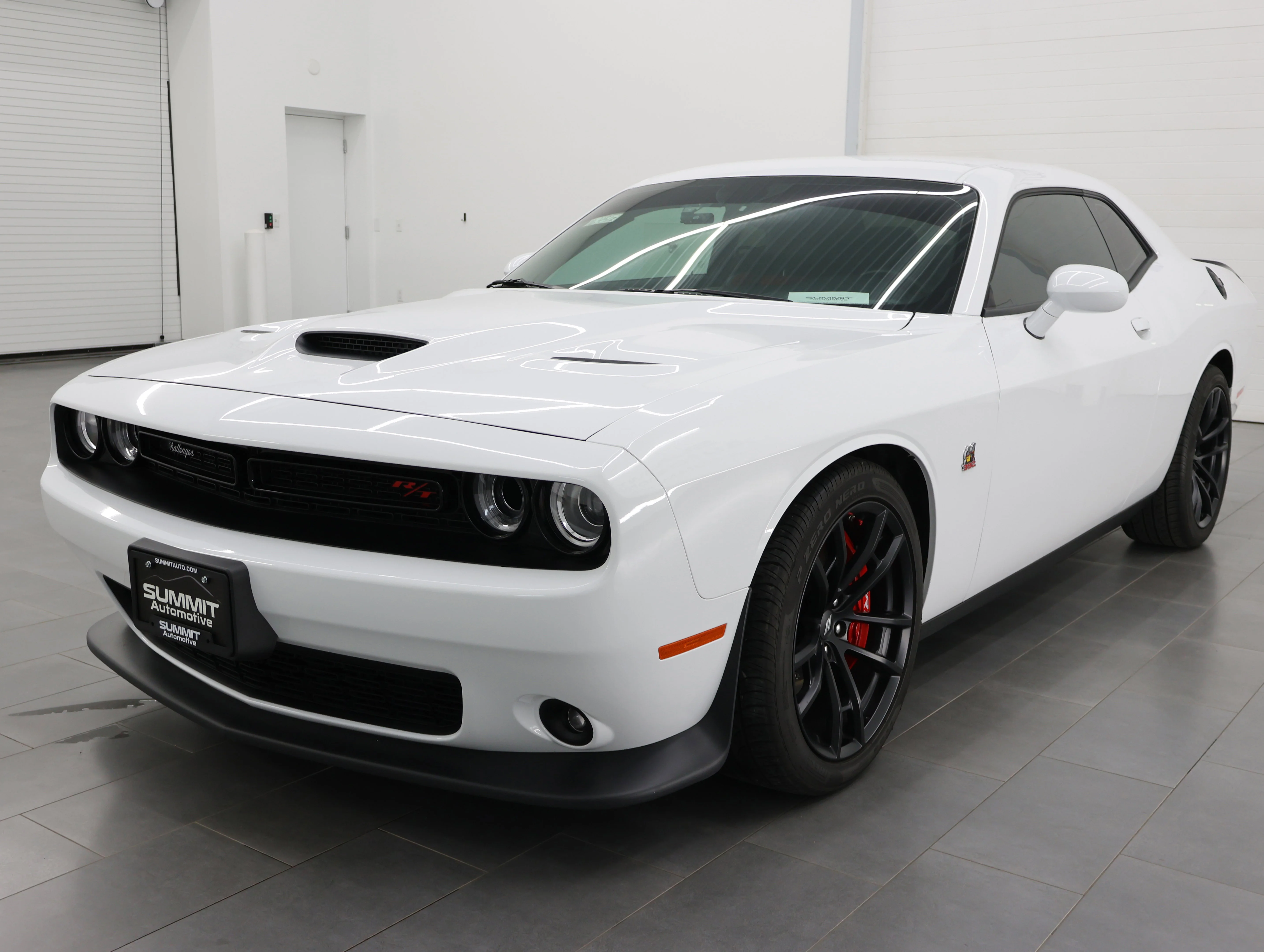 Used 2021 White Knuckle Clearcoat Dodge R/T Scat Pack image 7