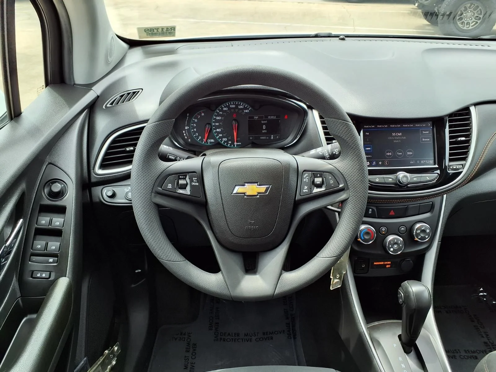 Used 2022 White Chevrolet LS image 16