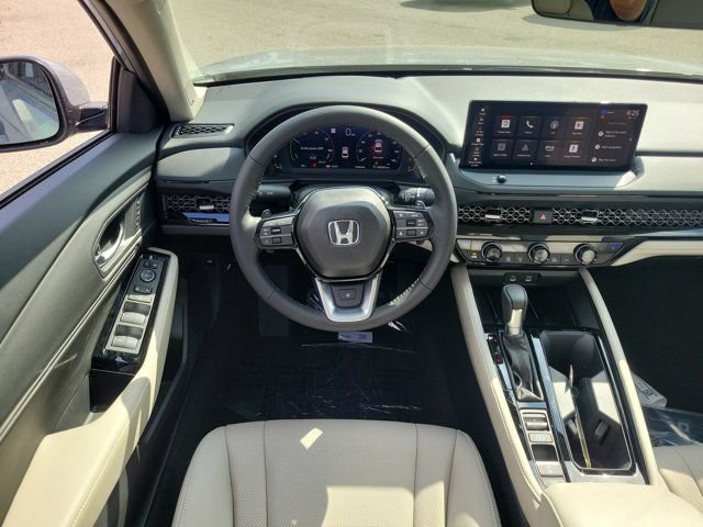 New 2026 Urban Gray Pearl Honda Touring image 15