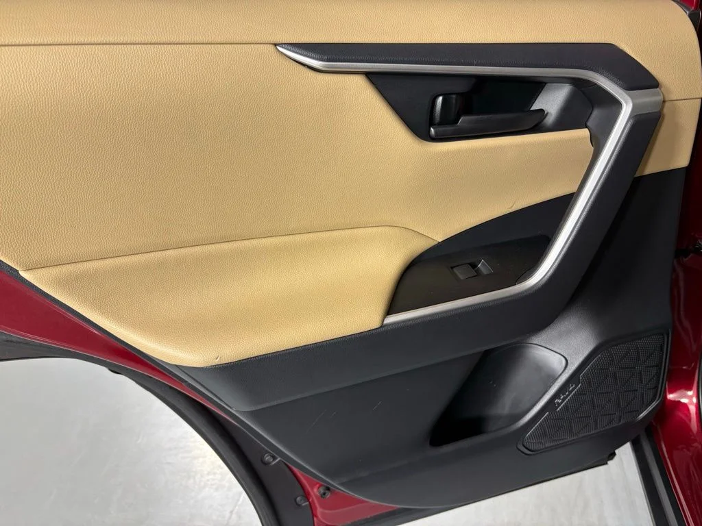 Used 2020 Red Toyota LE image 39