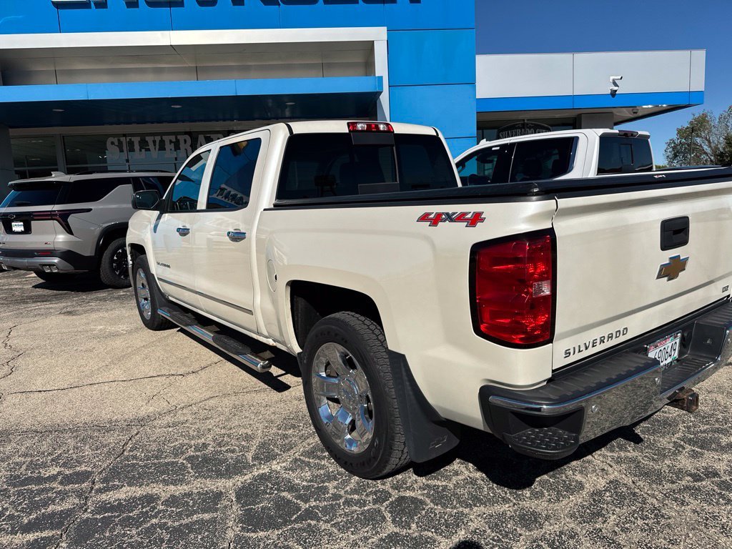 Used 2014 White Chevrolet LTZ image 4