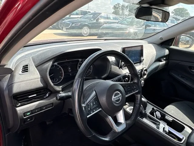 2022 Nissan Sentra SV - Photo 12
