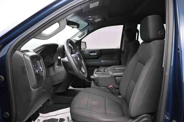 Used 2020 NORTHSKY BLUE METALLIC Chevrolet Custom image 9