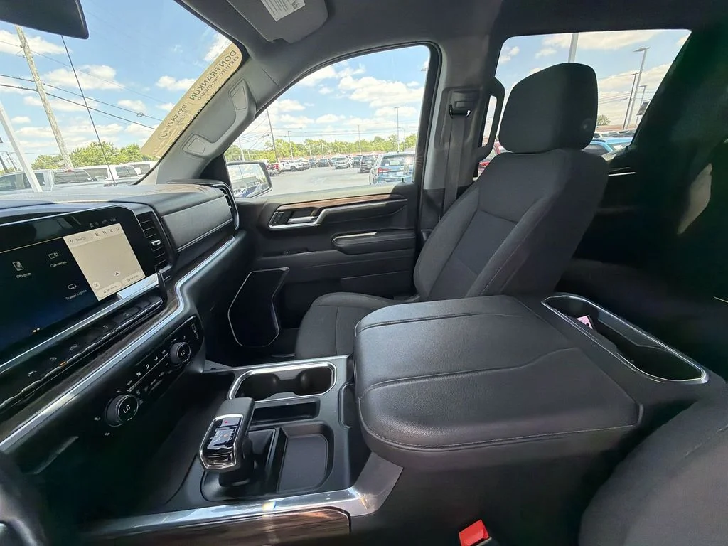 Used 2023 Gray Chevrolet RST image 11