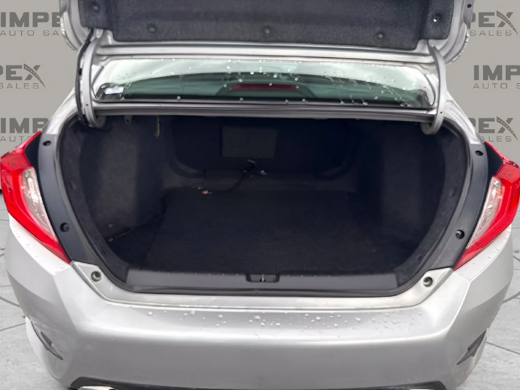 Used 2020  Honda LX image 24