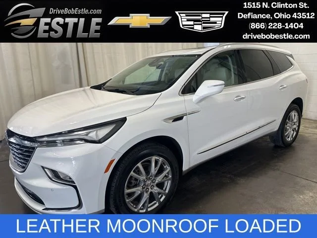 2023 Buick Enclave Essence's photo
