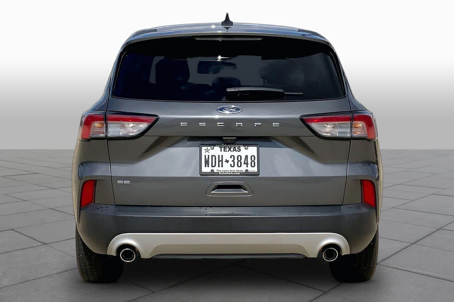 Used 2022 Carbonized Gray Metallic Ford SE image 4