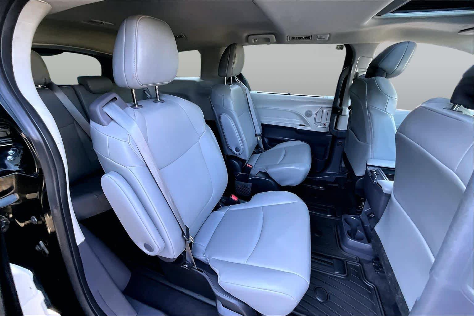 Used 2024 Midnight Black Metallic Toyota XLE image 19