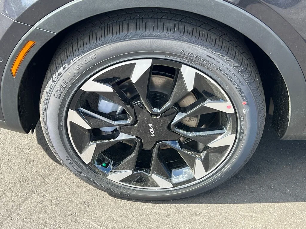 2025 Kia Sorento SX - Photo 12