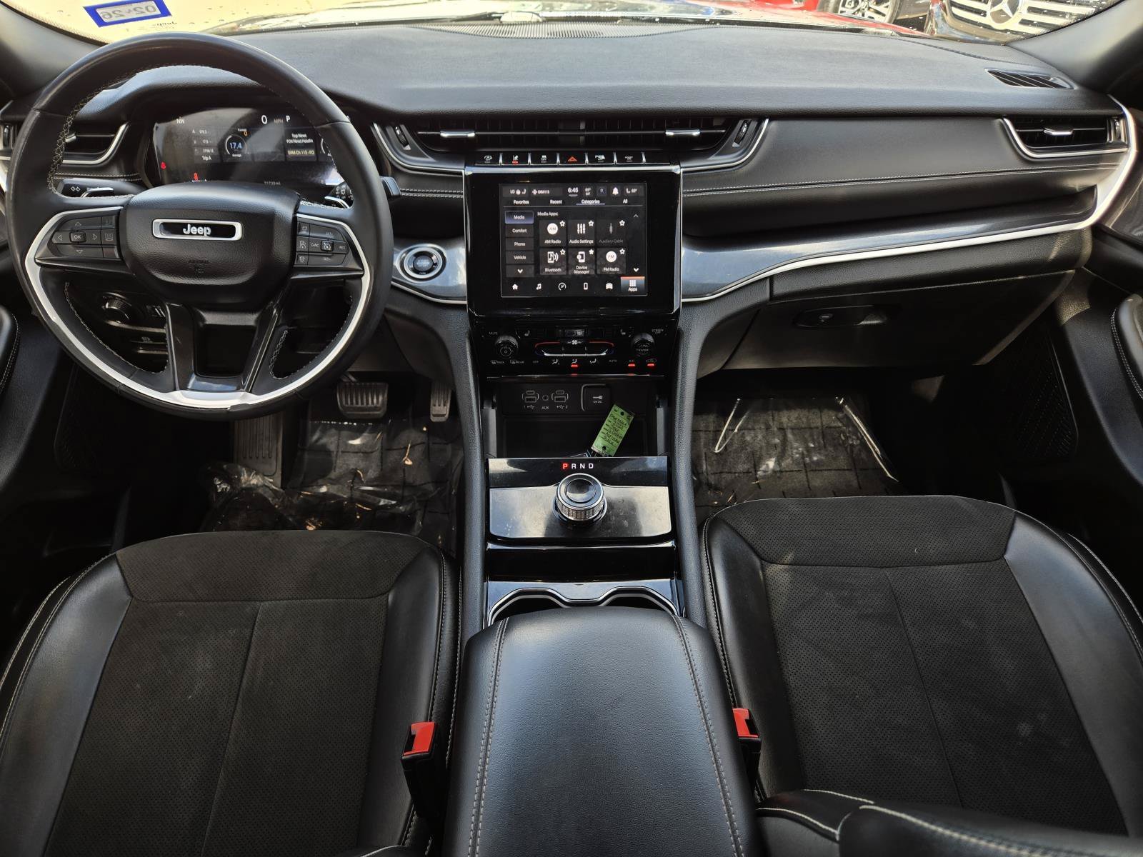 Used 2023 Diamond Black Crystal Pearlcoat Jeep Altitude image 34