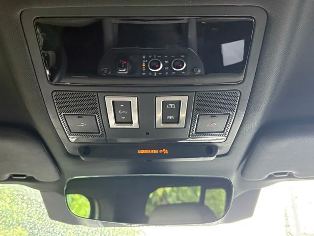 Certified Used 2023 Green Land Rover S image 30