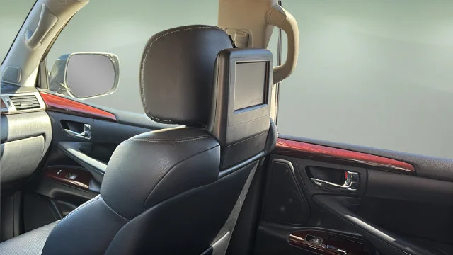 Used 2015 Gray Lexus 570 image 49