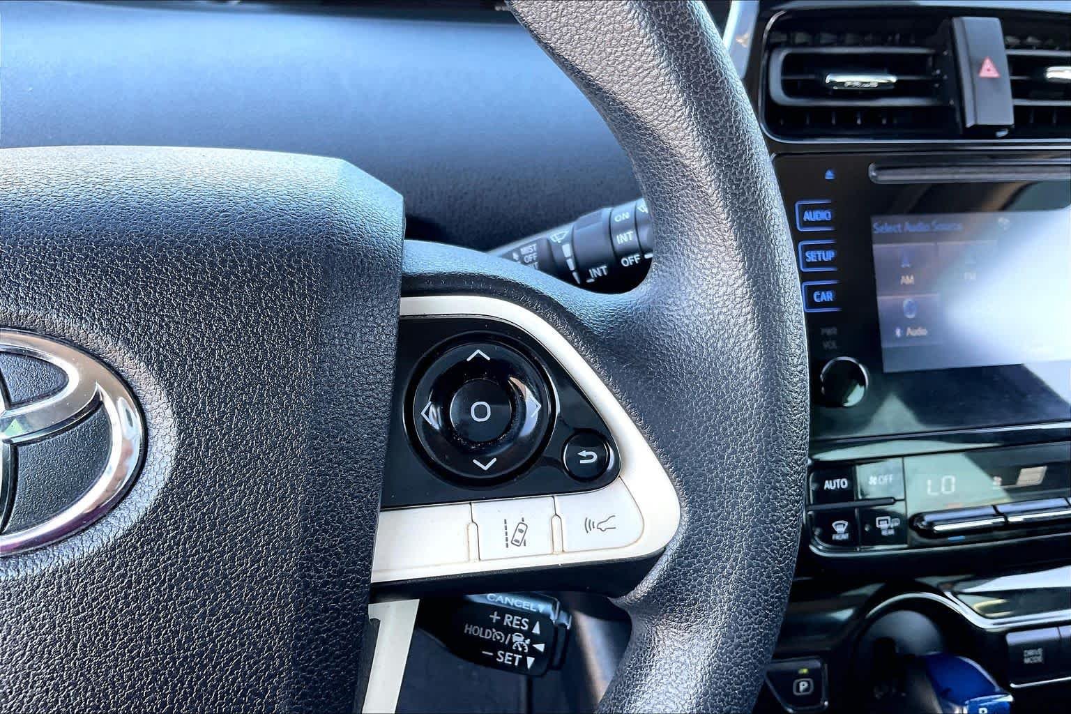 Used 2017 Magnetic Gray Metallic Toyota Two image 21