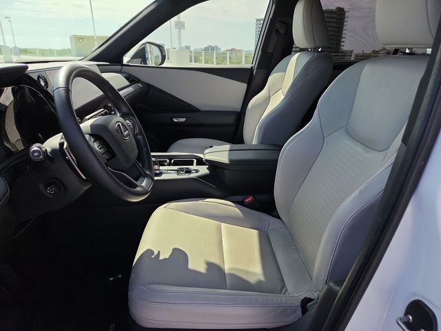 Certified Used 2024 White Lexus 350 image 11